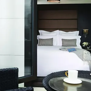 Отель The Westbridge Stratford, Лондон